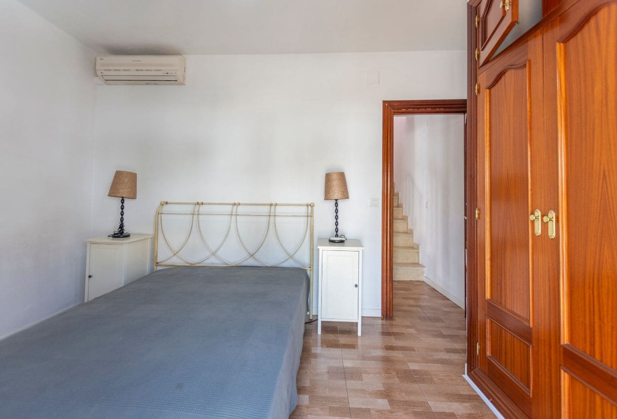 Casa adosada reformada en Alhaurín de la Torre — foto 10