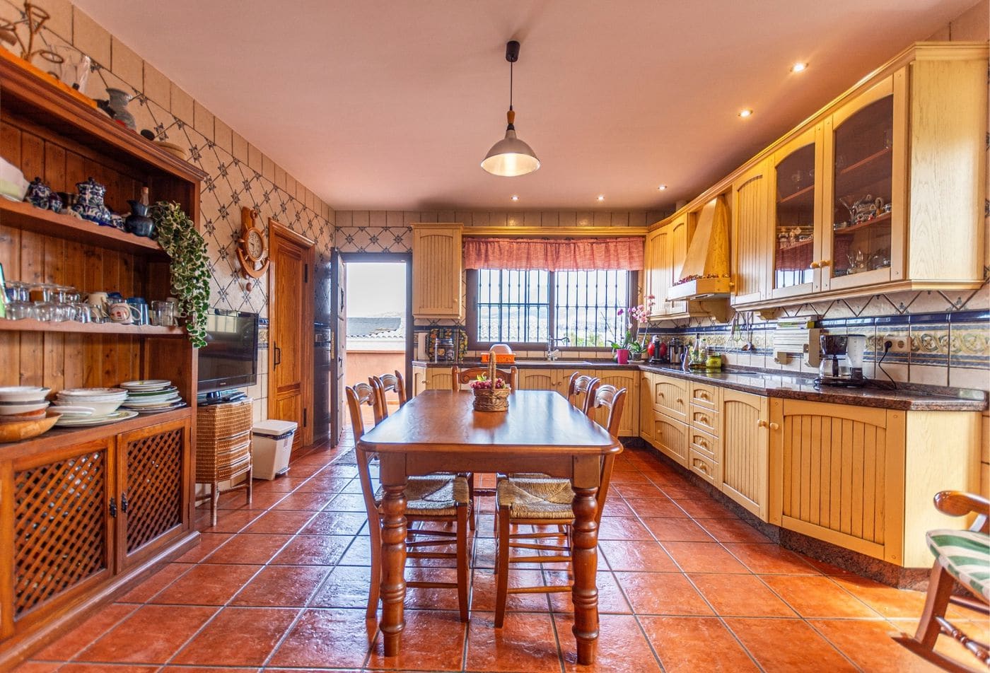 Chalet independiente en San Pedro de Alcántara — foto 2