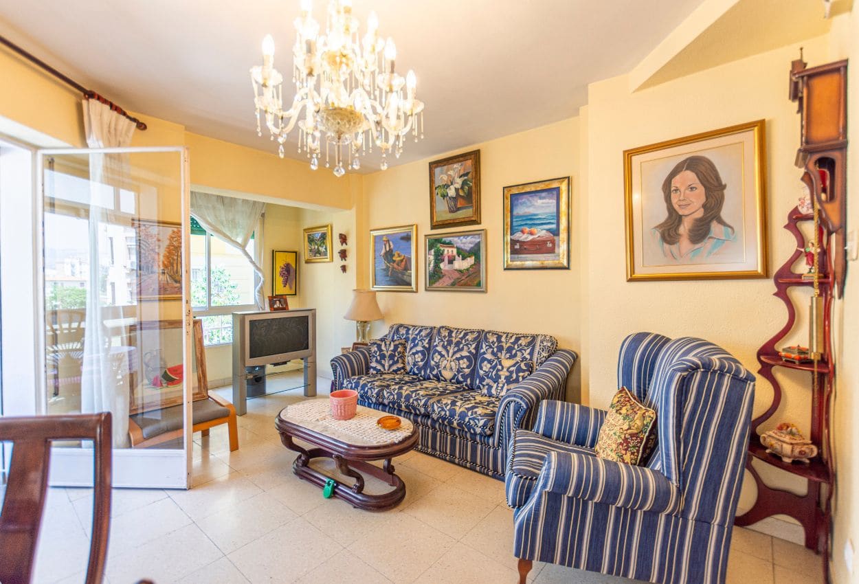 Piso exterior con terraza en Martiricos, Málaga