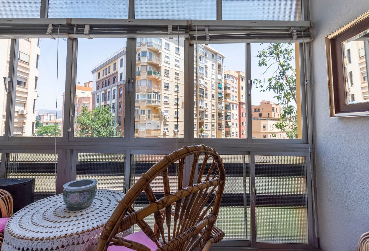 Piso exterior con terraza en Martiricos, Málaga — foto 17